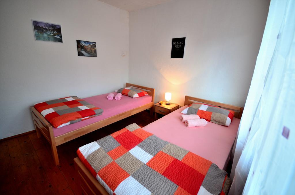 Guest House Konjic Eksteriør billede