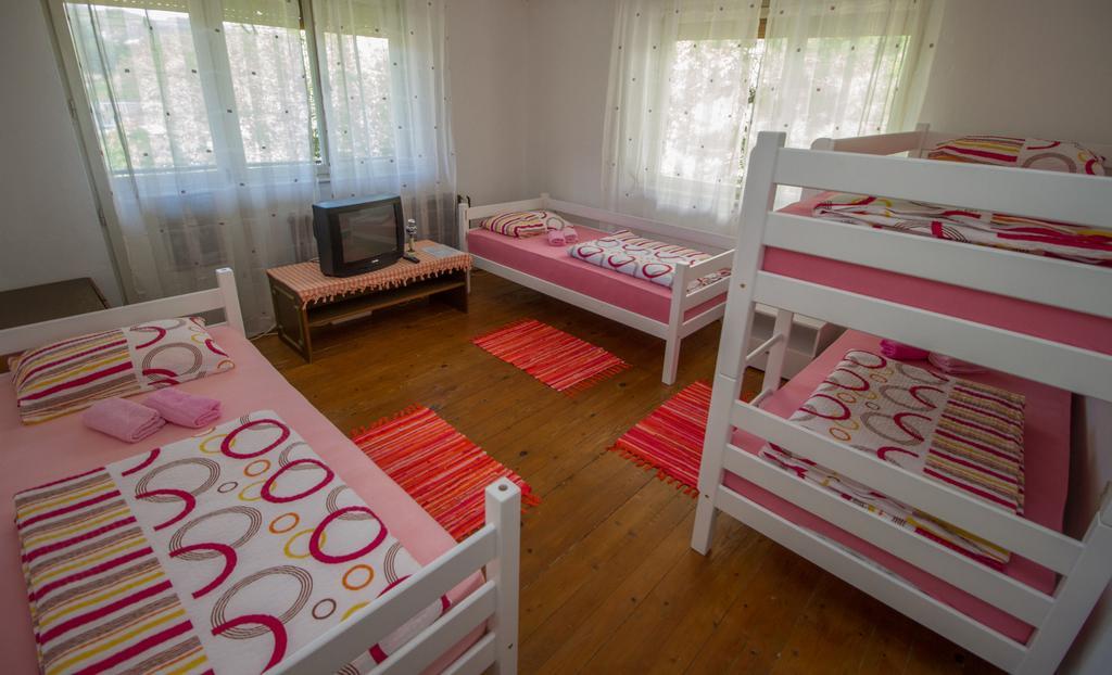 Guest House Konjic Eksteriør billede